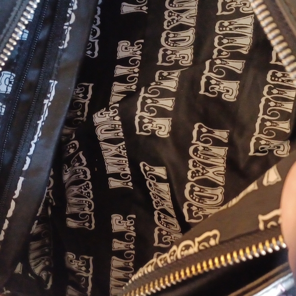 LuxDeVille purple stars satchel style purse. Never been used - Picture 9 of 12